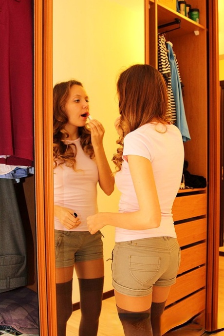 Young amateur Katya shows her butt cheeks in homemade solo shoot