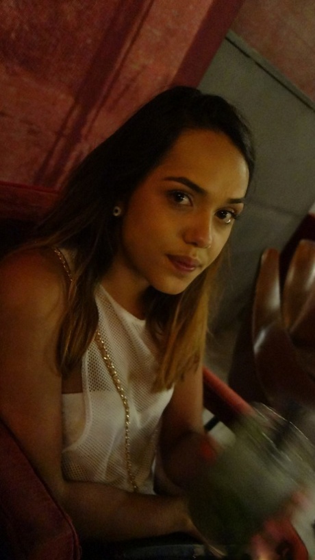 Petite amateur Aeda strips, shows her big ass and enjoys a POV fuck