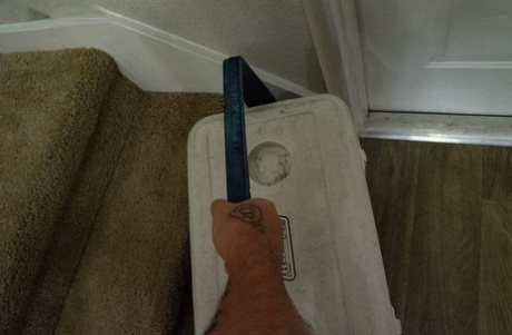 Amateur teen Taylor Blake shows her creampied pussy after hardcore sex