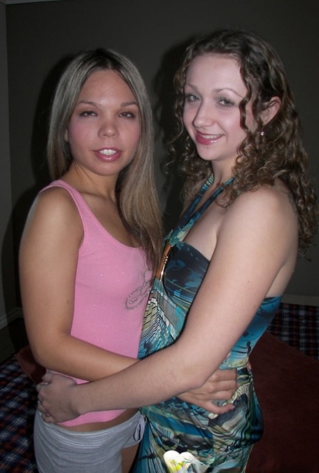 Sexy amateur college girls eating each other's twats in a sixty-niner