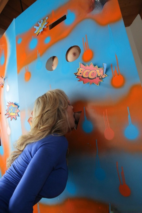 Mom Brandi Love teaches stepdaughter Rebel Lynn the proper way to lick & ride