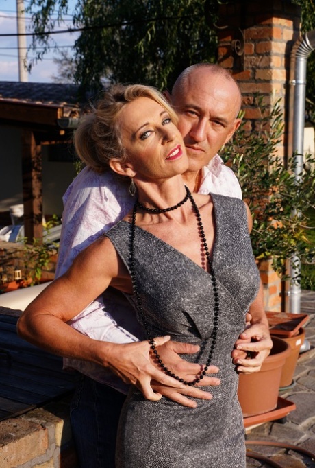 Classy older lady craves some afternoon delight with her partner