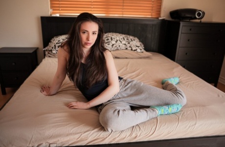 Git brunette Casey Calvert sticks a finger in her tight asshole