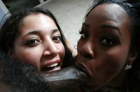 Ebony babe Tony Sweets fucking in groupsex with bukkake on her face