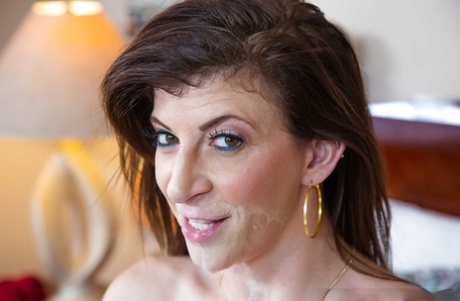 Slutty mom with big tits Sara Jay lifts skirt up and fucks young guy