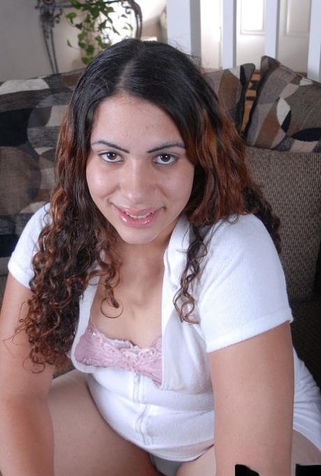 Latina BBW Mercedez pulls panties aside to spread fat hairy twat