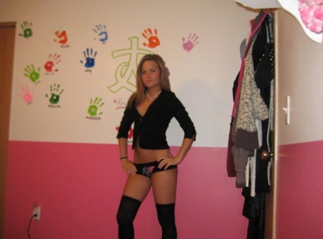 Collection of naughty nudes sent to a boyfriend by his now ex-girlfriend