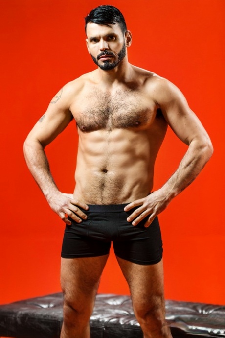 Muscled lovers Jean Franko and Francois Sagat fucking on the flat soft bench