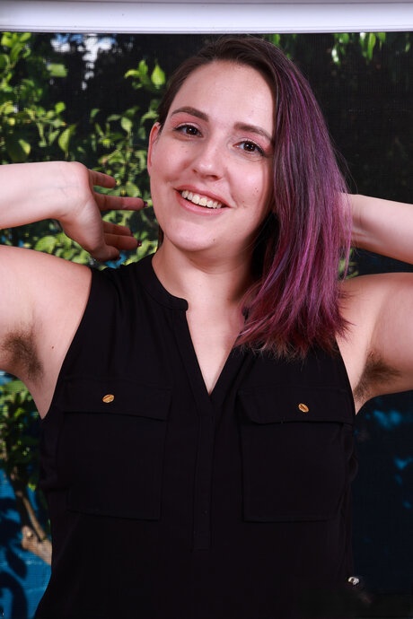 ATK Hairy performed by Dria Submits Nude Pics