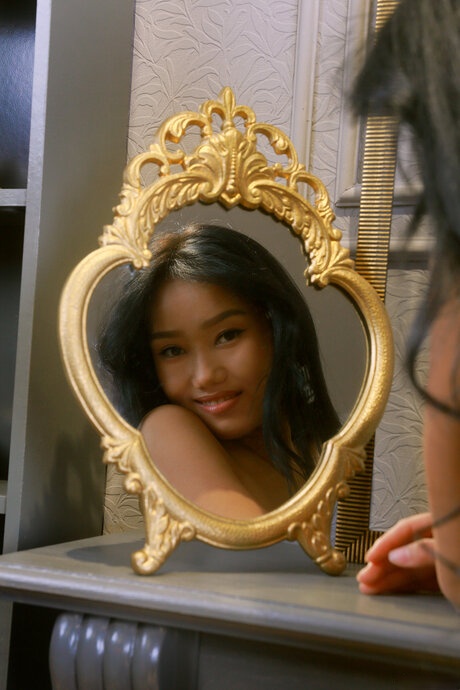 Met Art starring Oxitheam Hot Photos