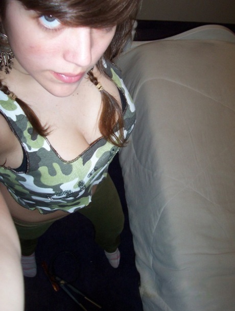 An ex girlfriend of mine took these selfies of her big tits some time ago