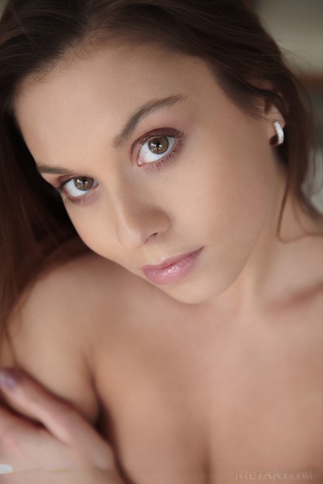 Brunette slut Sabrisse A spreading pussy closeup & flaunting small breasts