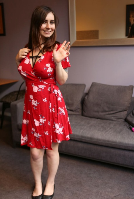 Big titted teen Kitty Du Jour masturbates during self BDSM games