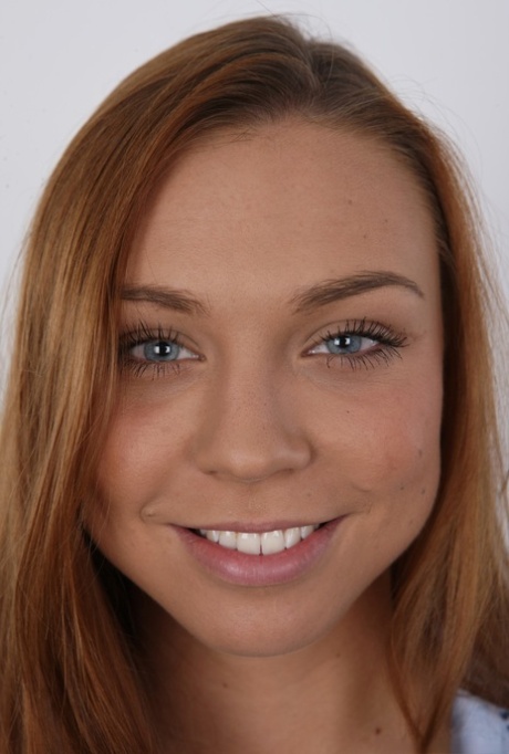 Pretty amateur Lucie strips away her jeans & panties to show her slender body