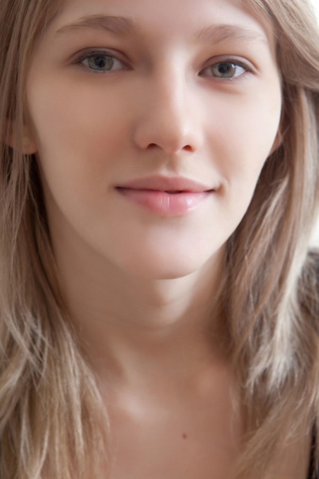 Sexy babe Mila I undressing and posing butt naked in the bathroom