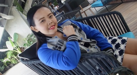 Asian amateur Ice B exposes her big booty and takes a dick in POV action