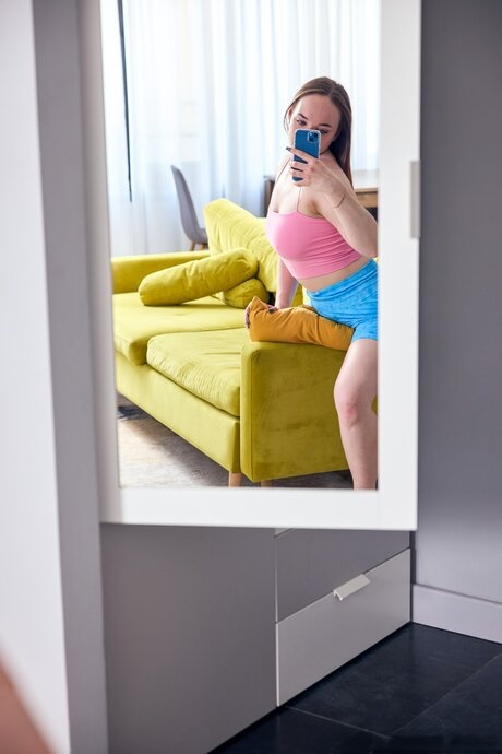 Club Sweethearts performed by Kris Piper Naked Photos