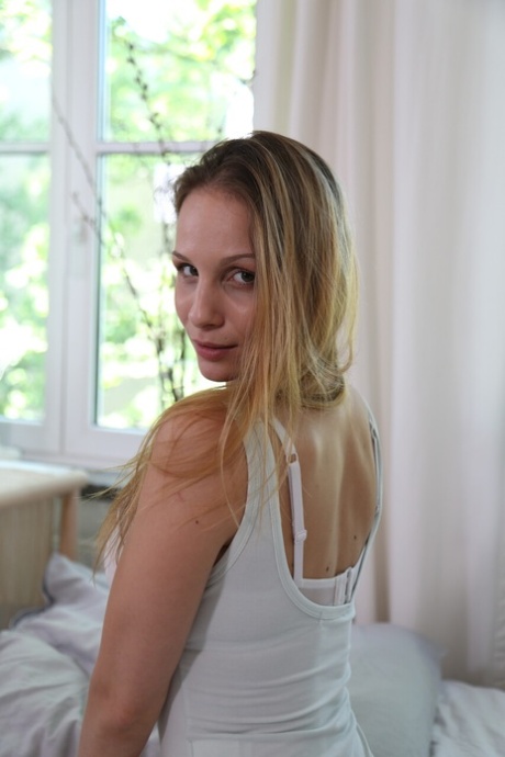 Ersties Naked Gallery