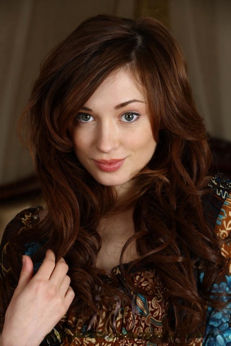 Skinny brunette playgirl with tiny tits Halena strips out of her dress