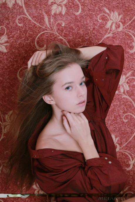 Barely legal glamour babe Milena D exposing tiny young girl breasts