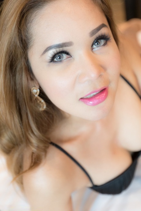 Ladyboy Nattcha shows her blowjob skills & gets hot jizz on her tight pussy