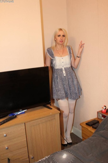 Blonde amateur Tracey Lain sucks a dick before anal sex in white stockings